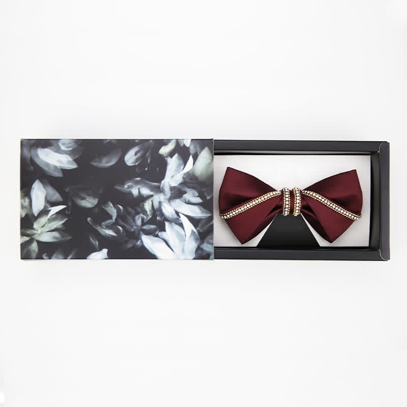 Papillon elegante a catena da uomo con fazzoletto da taschino