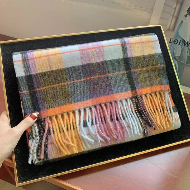 Sciarpa scozzese calda e grande unisex in agnello di Edimburgo - image 33