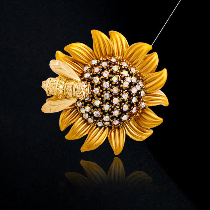 Spilla da donna con ape adorabile e girasole vivido