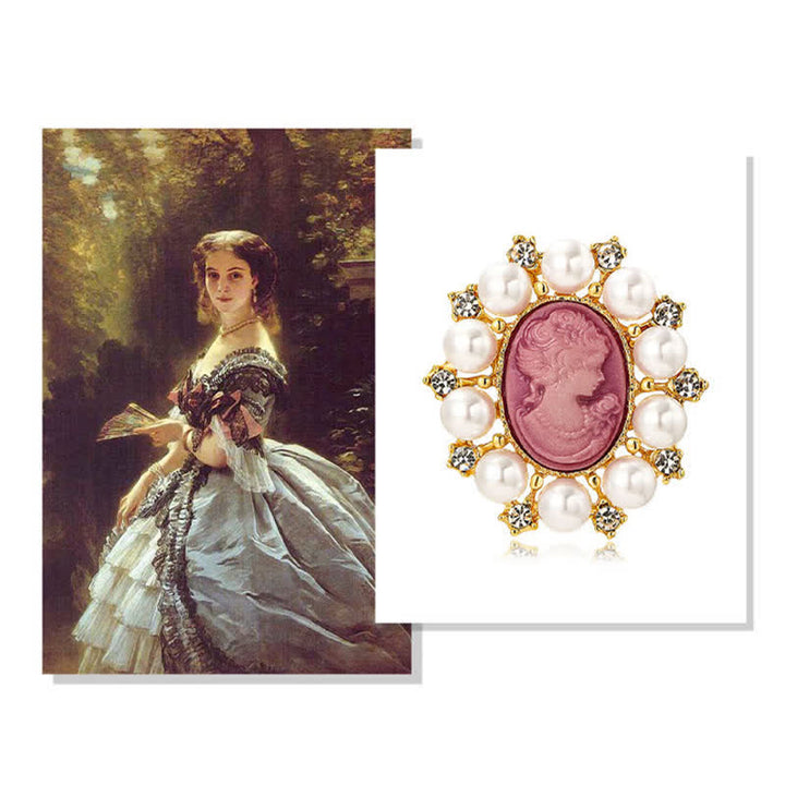 Spilla di perle di bellezza in rilievo del palazzo femminile