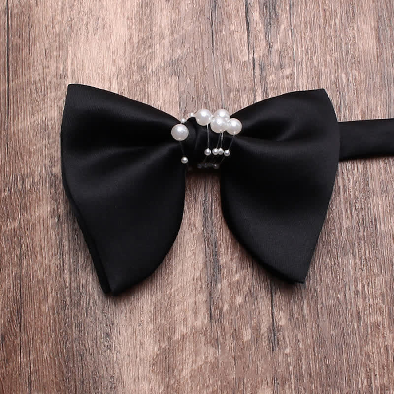 Papillon da uomo con perle nere