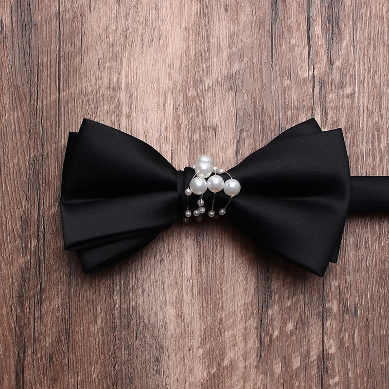 Papillon da uomo con perle nere