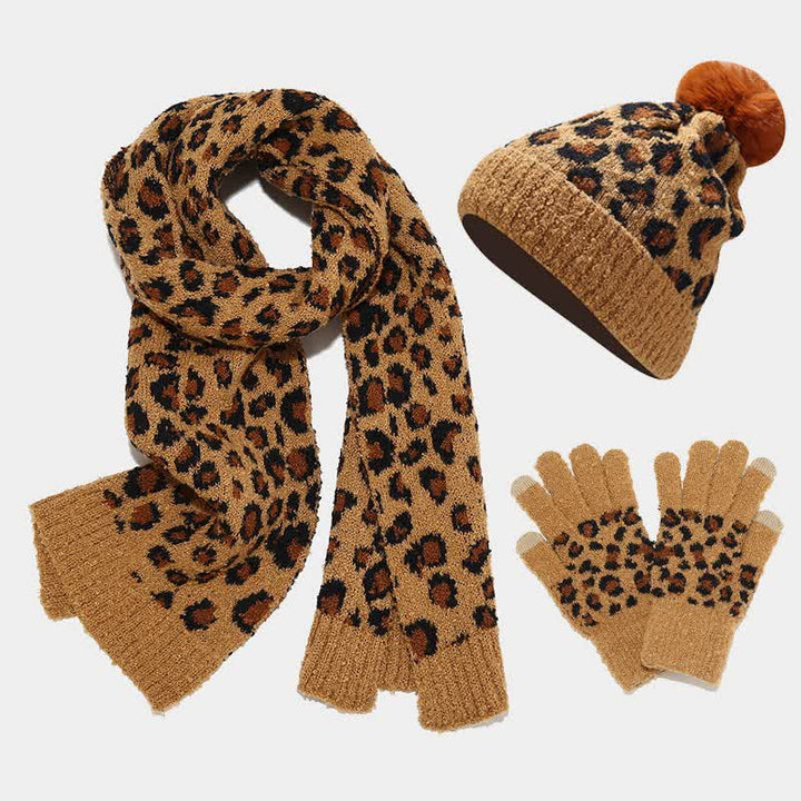 Set di 3 cappelli, sciarpe e guanti con stampa leopardata da donna