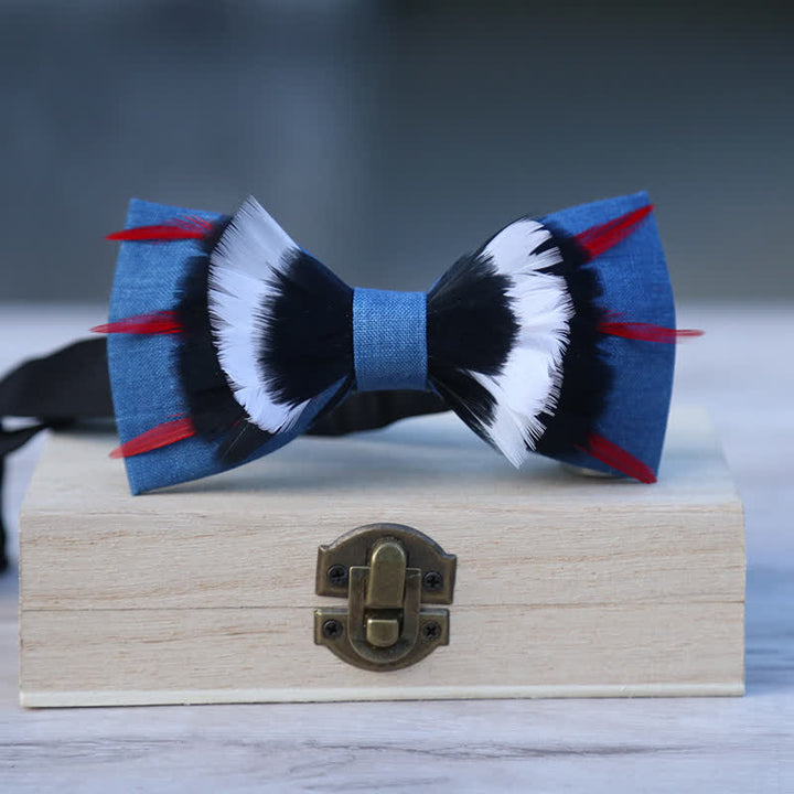 Papillon di piume di lino blu deluxe bianco e nero