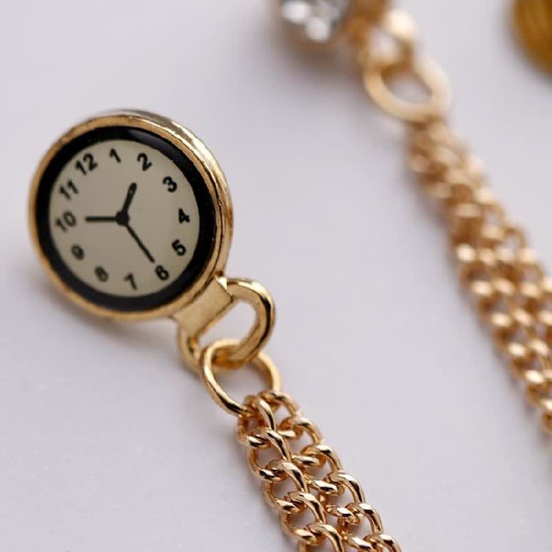 Spilla a catena con orologio da uomo vintage
